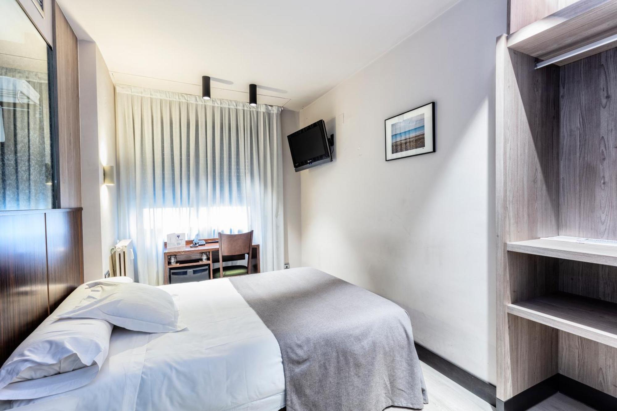 Hotel Gran Via Zaragoza Eksteriør billede
