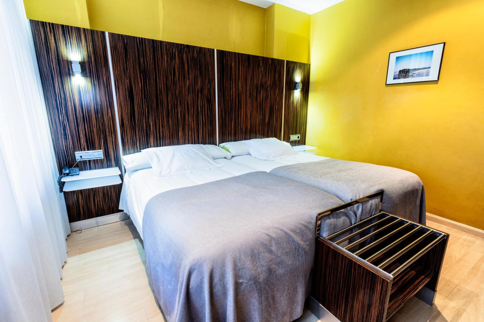 Hotel Gran Via Zaragoza Eksteriør billede