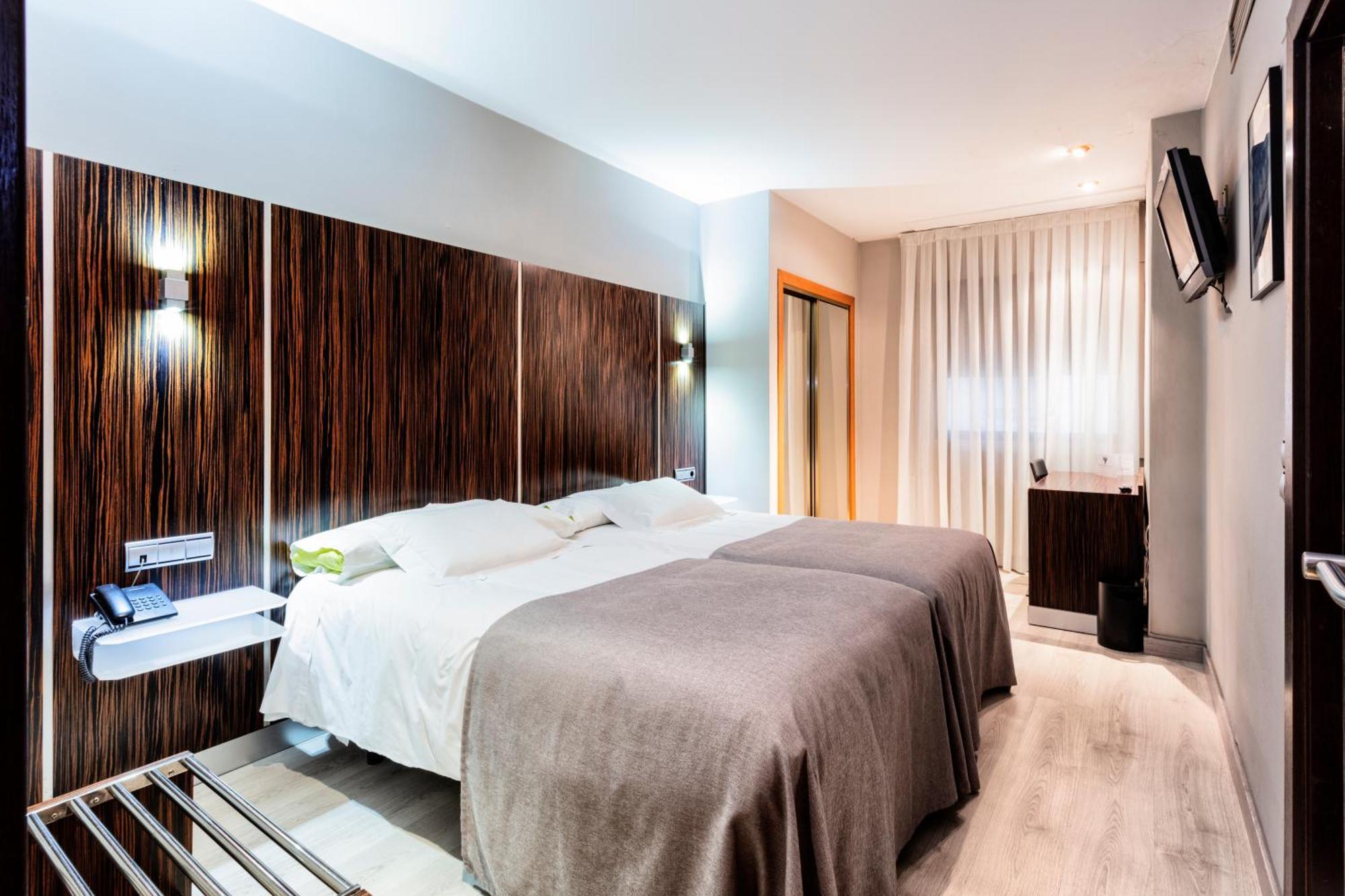 Hotel Gran Via Zaragoza Eksteriør billede