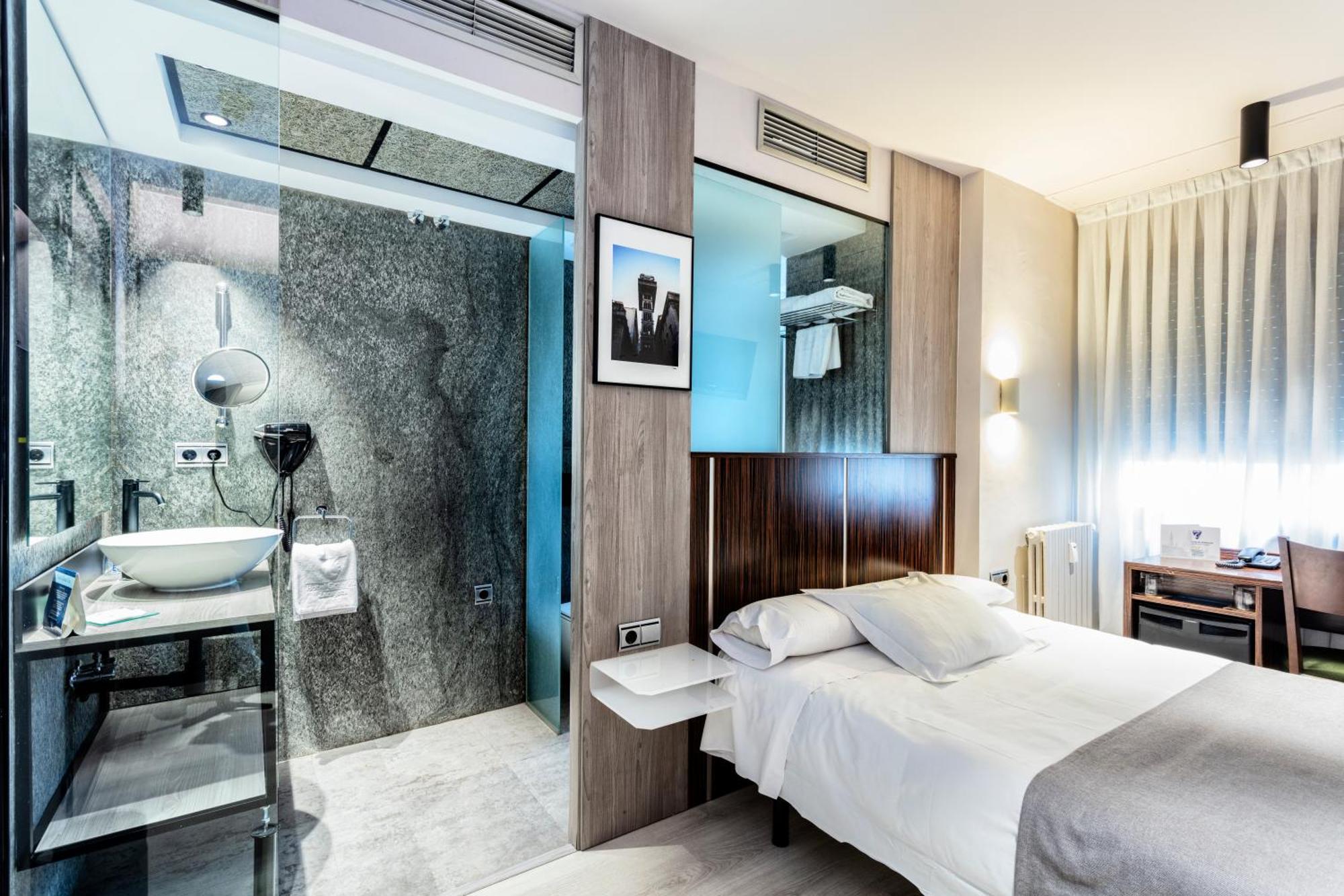 Hotel Gran Via Zaragoza Eksteriør billede